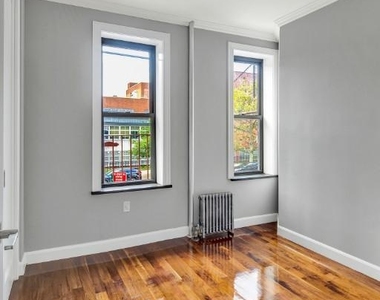 2100 2nd Avenue - Photo Thumbnail 5