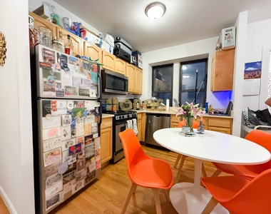 210 East 10th Street - Photo Thumbnail 3