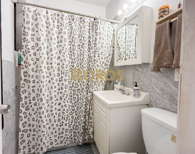 210 East 10th Street - Photo Thumbnail 8