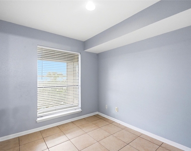 8918 Bissonnet Street - Photo Thumbnail 15