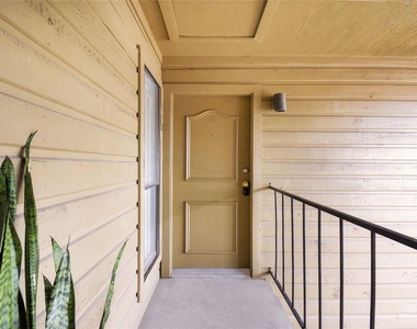 8918 Bissonnet Street - Photo Thumbnail 19