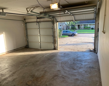 3127 Pecan Point Drive - Photo Thumbnail 38