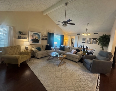 3127 Pecan Point Drive - Photo Thumbnail 27