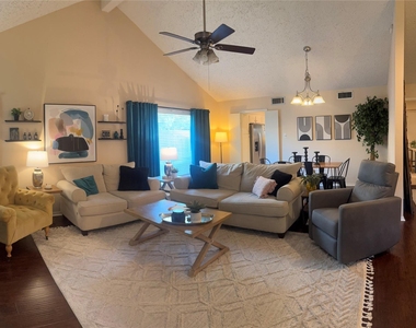 3127 Pecan Point Drive - Photo Thumbnail 29