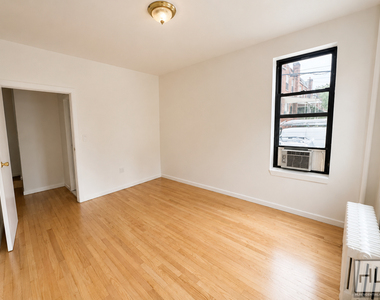 West 10 Street - Photo Thumbnail 1