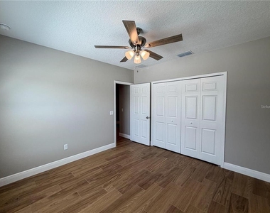 2232 Fernwood Street - Photo Thumbnail 16