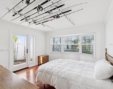 450 22nd Street - Photo Thumbnail 31