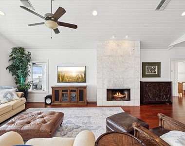 450 22nd Street - Photo Thumbnail 8