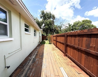 634 Dogwood Court - Photo Thumbnail 9