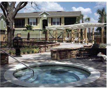 10025 Courtney Palms Boulevard - Photo Thumbnail 7