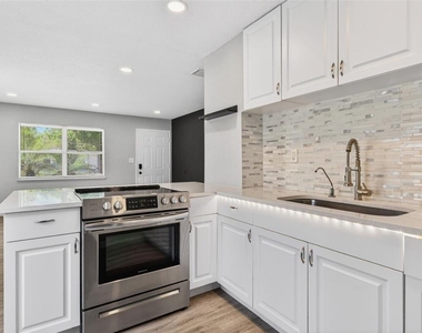 4616 9th Avenue S - Photo Thumbnail 15