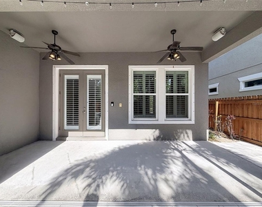 112 S Bungalow Park Avenue - Photo Thumbnail 45