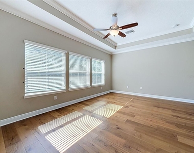112 S Bungalow Park Avenue - Photo Thumbnail 24