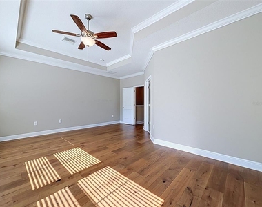 112 S Bungalow Park Avenue - Photo Thumbnail 23