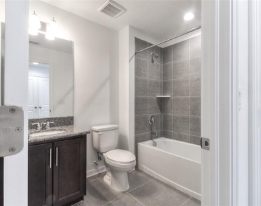 3407 E Louisiana Avenue - Photo Thumbnail 22