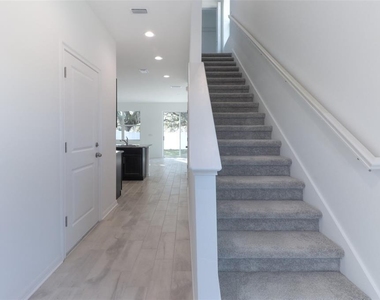 3407 E Louisiana Avenue - Photo Thumbnail 11