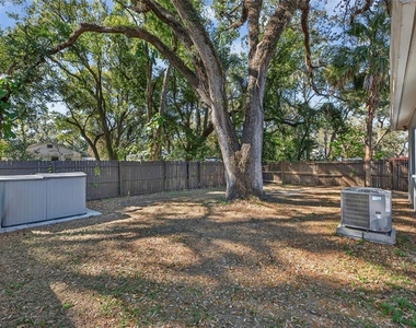 1909 E Henry Avenue - Photo Thumbnail 28