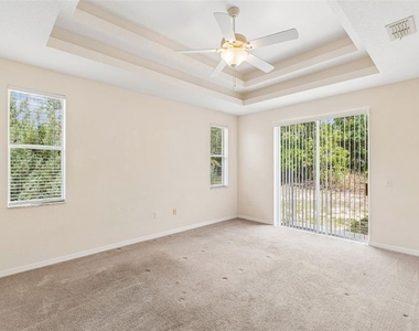 37 Greenpark Boulevard - Photo Thumbnail 32