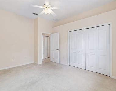 37 Greenpark Boulevard - Photo Thumbnail 47