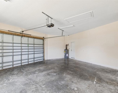 37 Greenpark Boulevard - Photo Thumbnail 51