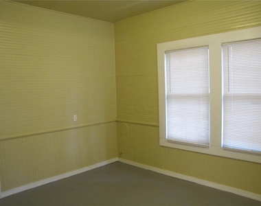 1026 E 15th Avenue - Photo Thumbnail 10