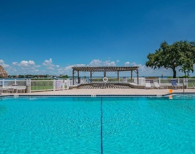 6104 Palma Del Mar Boulevard S - Photo Thumbnail 26