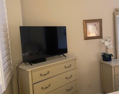6104 Palma Del Mar Boulevard S - Photo Thumbnail 11