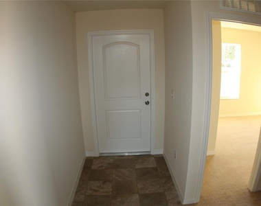 4362 High Ridge Avenue - Photo Thumbnail 4