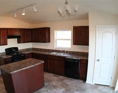 4362 High Ridge Avenue - Photo Thumbnail 7