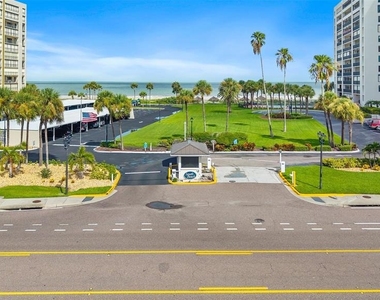 1480 Gulf Boulevard - Photo Thumbnail 46