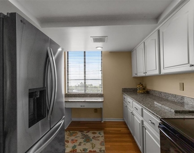 1480 Gulf Boulevard - Photo Thumbnail 12