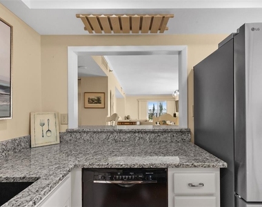 1480 Gulf Boulevard - Photo Thumbnail 11