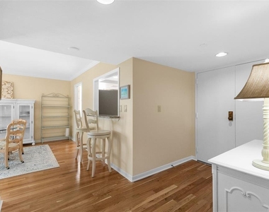 1480 Gulf Boulevard - Photo Thumbnail 6