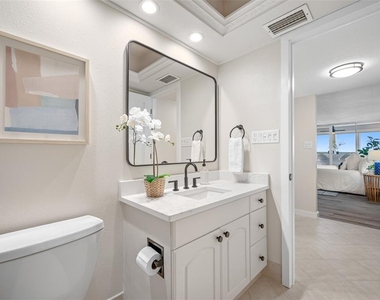 17920 Gulf Boulevard - Photo Thumbnail 19