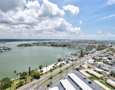 17920 Gulf Boulevard - Photo Thumbnail 29