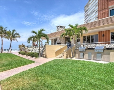 17920 Gulf Boulevard - Photo Thumbnail 34