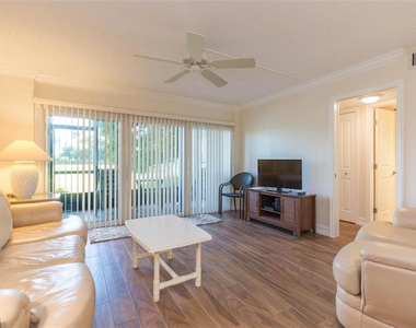 5642 Puerta Del Sol Boulevard S - Photo Thumbnail 2