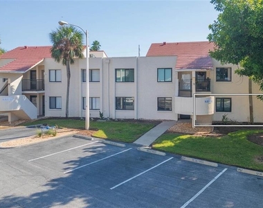 5642 Puerta Del Sol Boulevard S - Photo Thumbnail 1