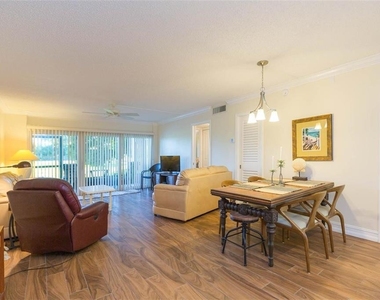 5642 Puerta Del Sol Boulevard S - Photo Thumbnail 4