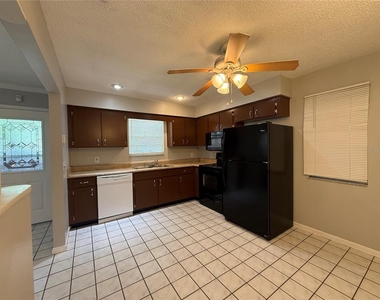 39648 Meadowood Loop - Photo Thumbnail 9