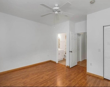 2139 Chianti Place - Photo Thumbnail 11