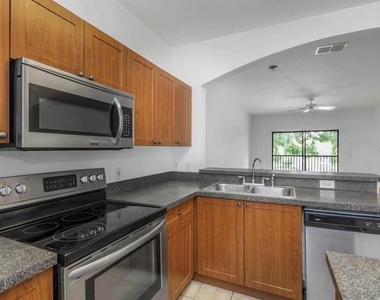 2139 Chianti Place - Photo Thumbnail 2