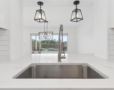 5400 Denver Street Ne - Photo Thumbnail 17