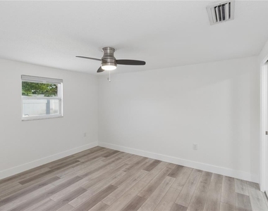 5400 Denver Street Ne - Photo Thumbnail 34