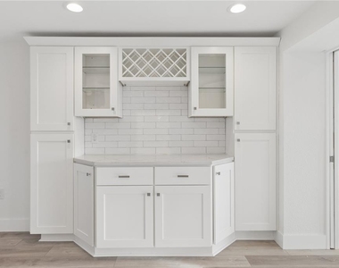 5400 Denver Street Ne - Photo Thumbnail 15