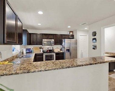3017 Mojave Oak Drive - Photo Thumbnail 10