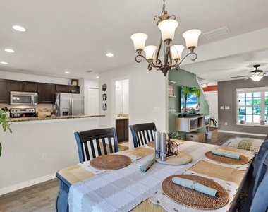 3017 Mojave Oak Drive - Photo Thumbnail 8