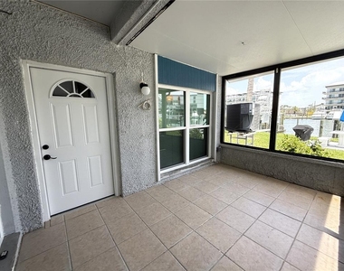 179 Medallion Blvd - Photo Thumbnail 2