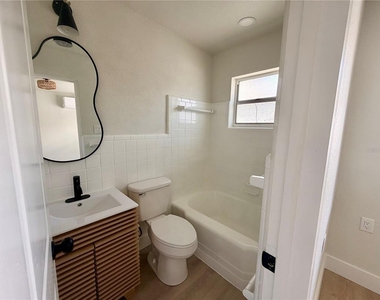 13388 1st Street E - Photo Thumbnail 6