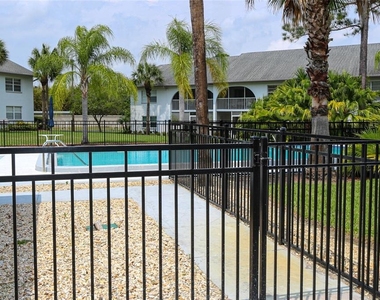 3203 Landmark Drive - Photo Thumbnail 24